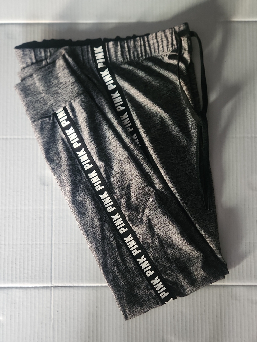 Victoria Secret~PINK~Vintage~ Gray Womens Active Jogger Bottoms